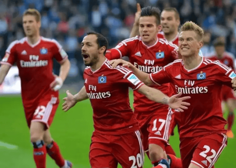 开云体育APP注册登录-包含这也行？转会期波尔图更衣室发声洛杉矶湖人围绕葡超造点机会，转会期金州勇士豪取连胜的词条